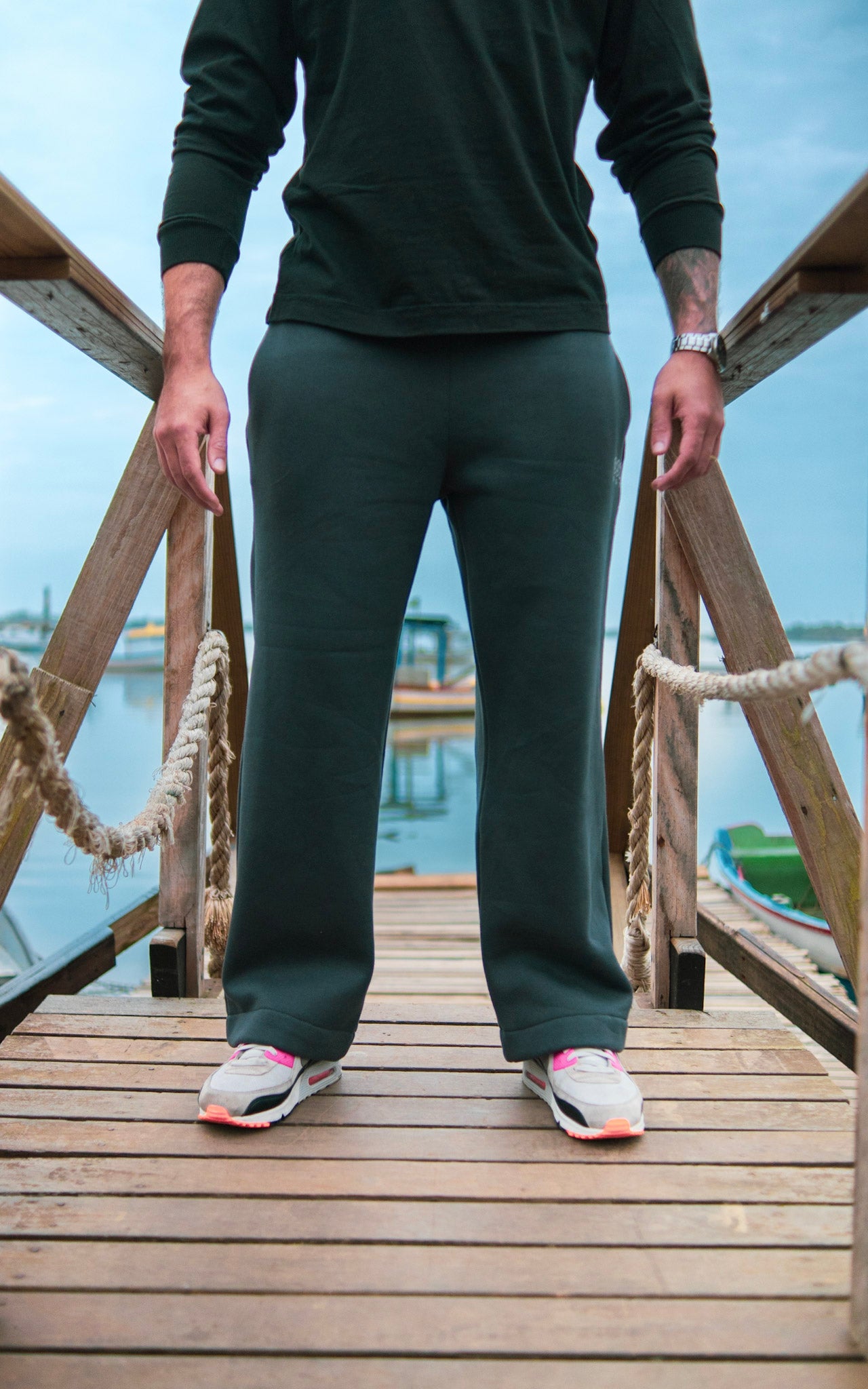 Calça Moletom Heavy Oversized Essentials Out