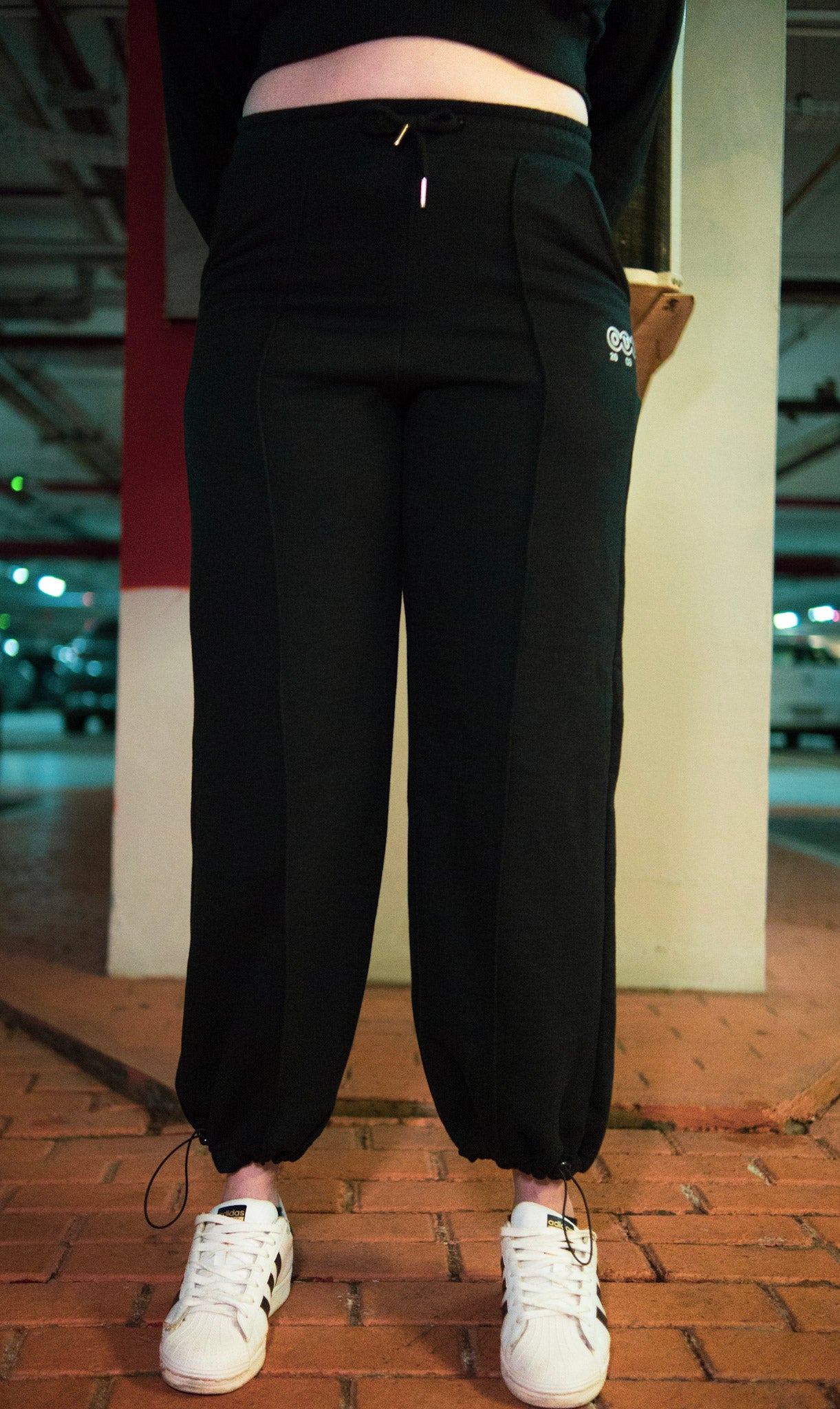 Calça Moletom Streetwear Feminina Essentials
