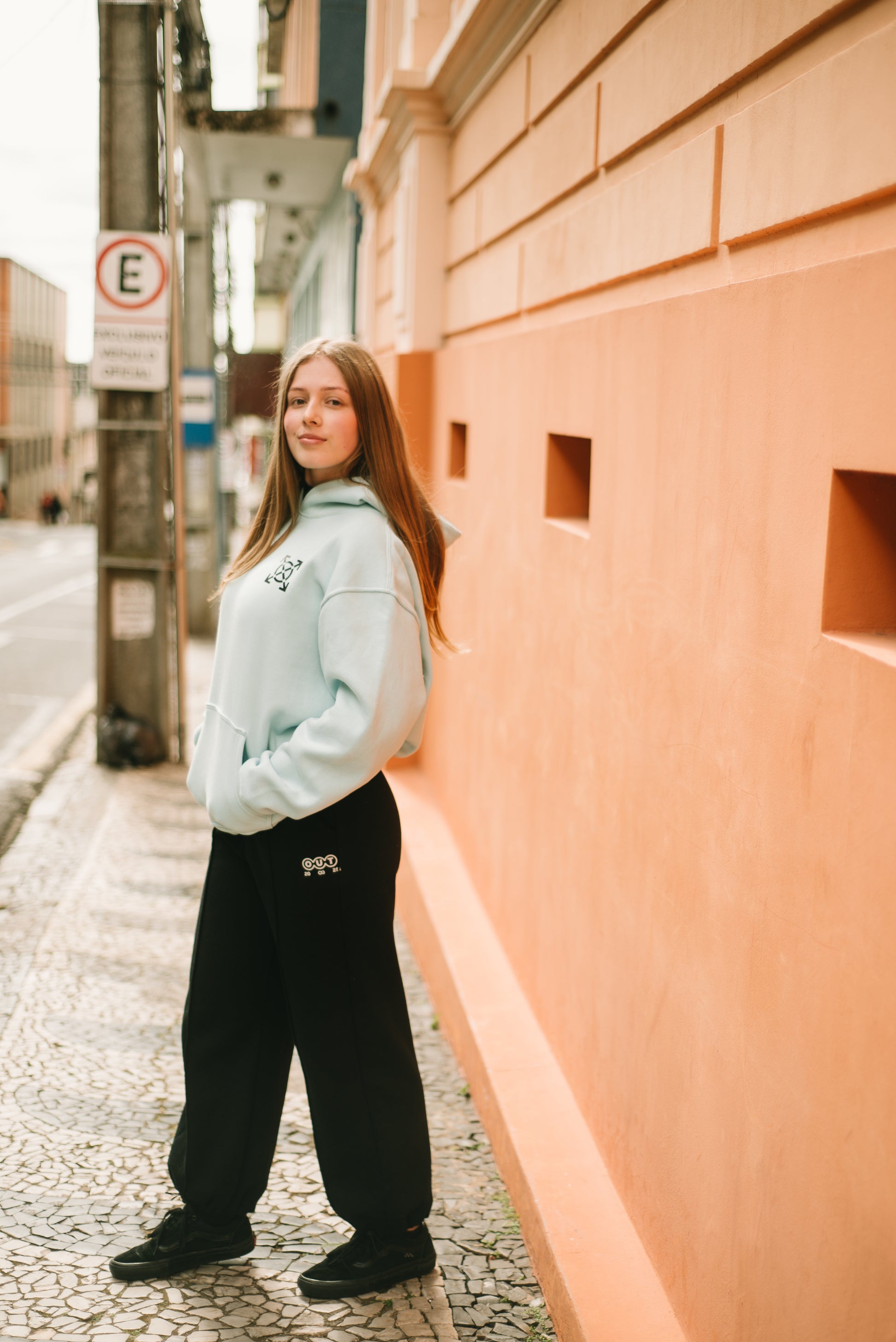 Calça Moletom Streetwear Feminina Essentials