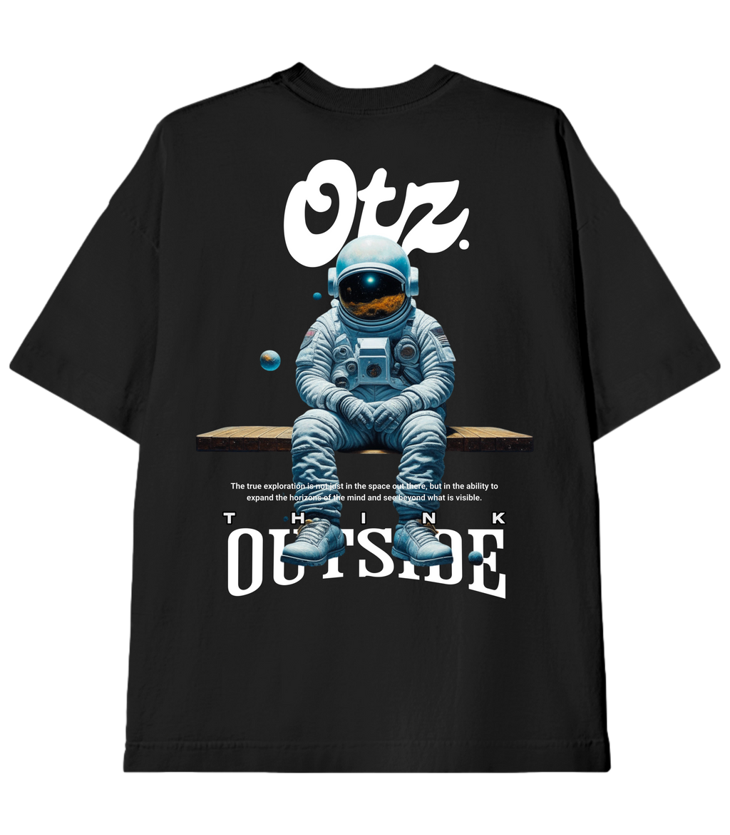 Camiseta Heavy Oversized Think Outside | Old Outsized