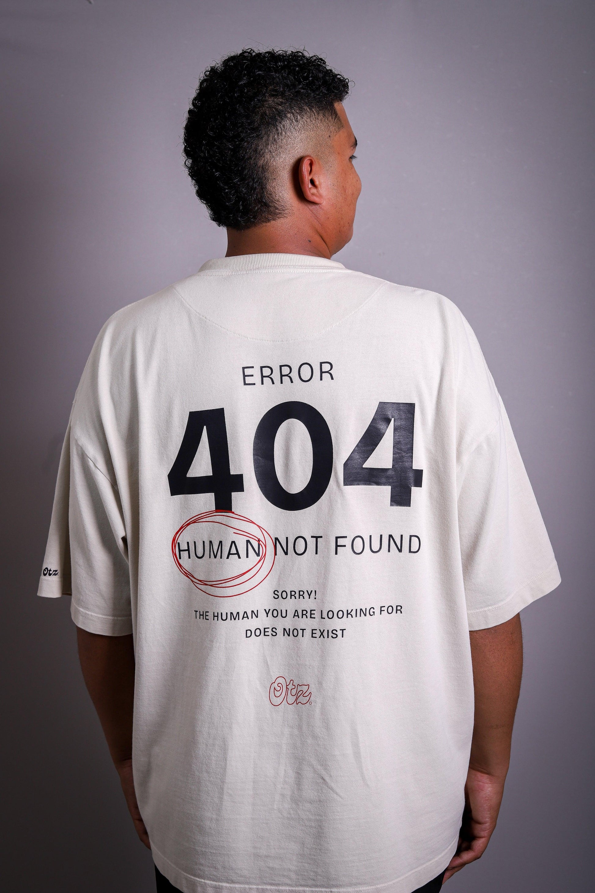 Camiseta Heavy Oversized Error 404 | Old Outsized