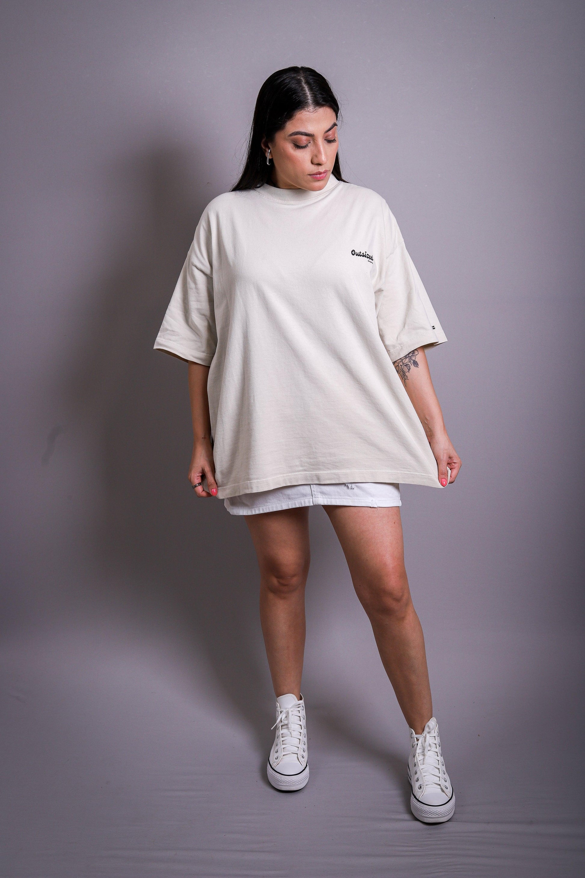 Camiseta Heavy Oversized Think Outside Flowers | Old Outsized